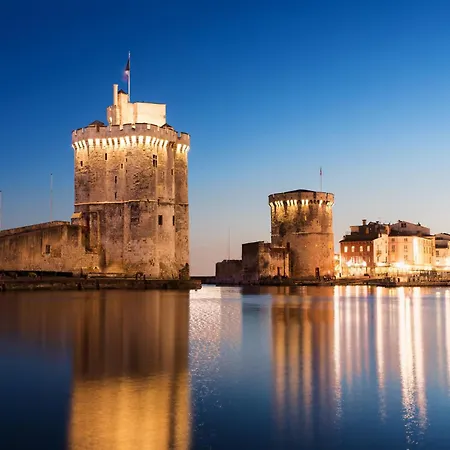 Maison Des Oliviers - Climatisee - Piscine - Proche Ile De Re - La Rochelle Villa