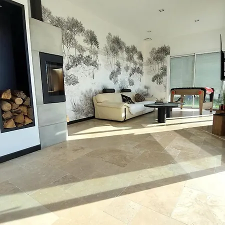 Maison Des Oliviers - Climatisee - Piscine - Proche Ile De Re - La Rochelle *