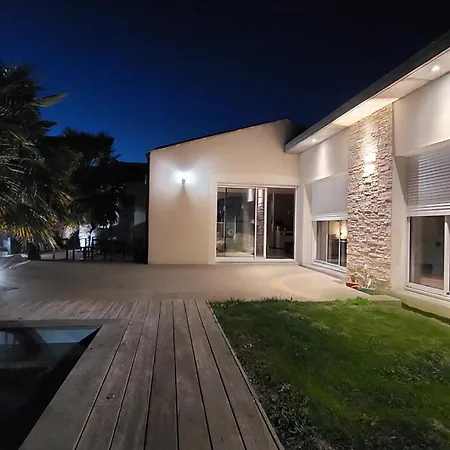 Maison Des Oliviers - Climatisee - Piscine - Proche Ile De Re - La Rochelle